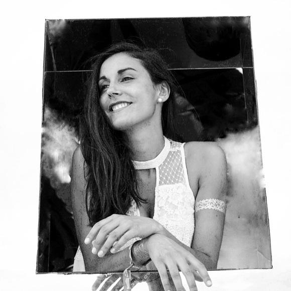 Meet your Posher, Lucie - Picture 1 of 1